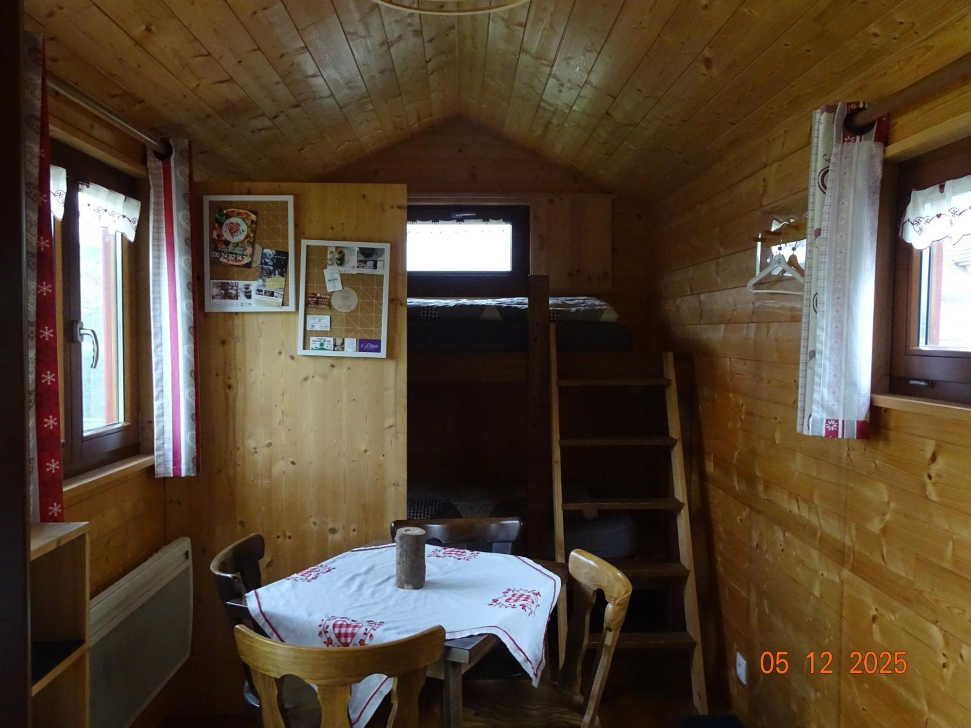 Logement insolite Tiny-house Wihr-au-Val Buitenkant foto